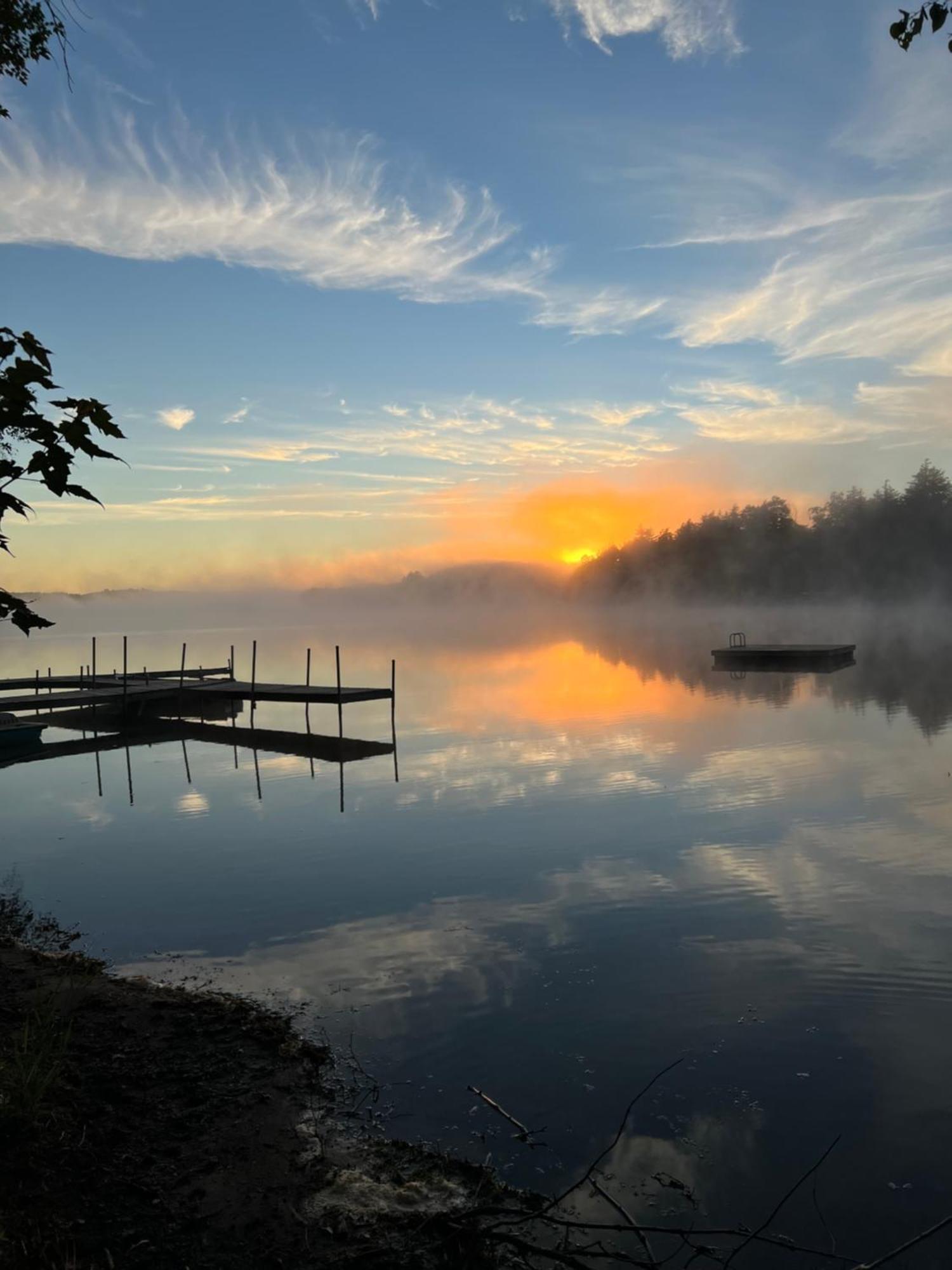 Elemental Resort Gwinn Esterno foto